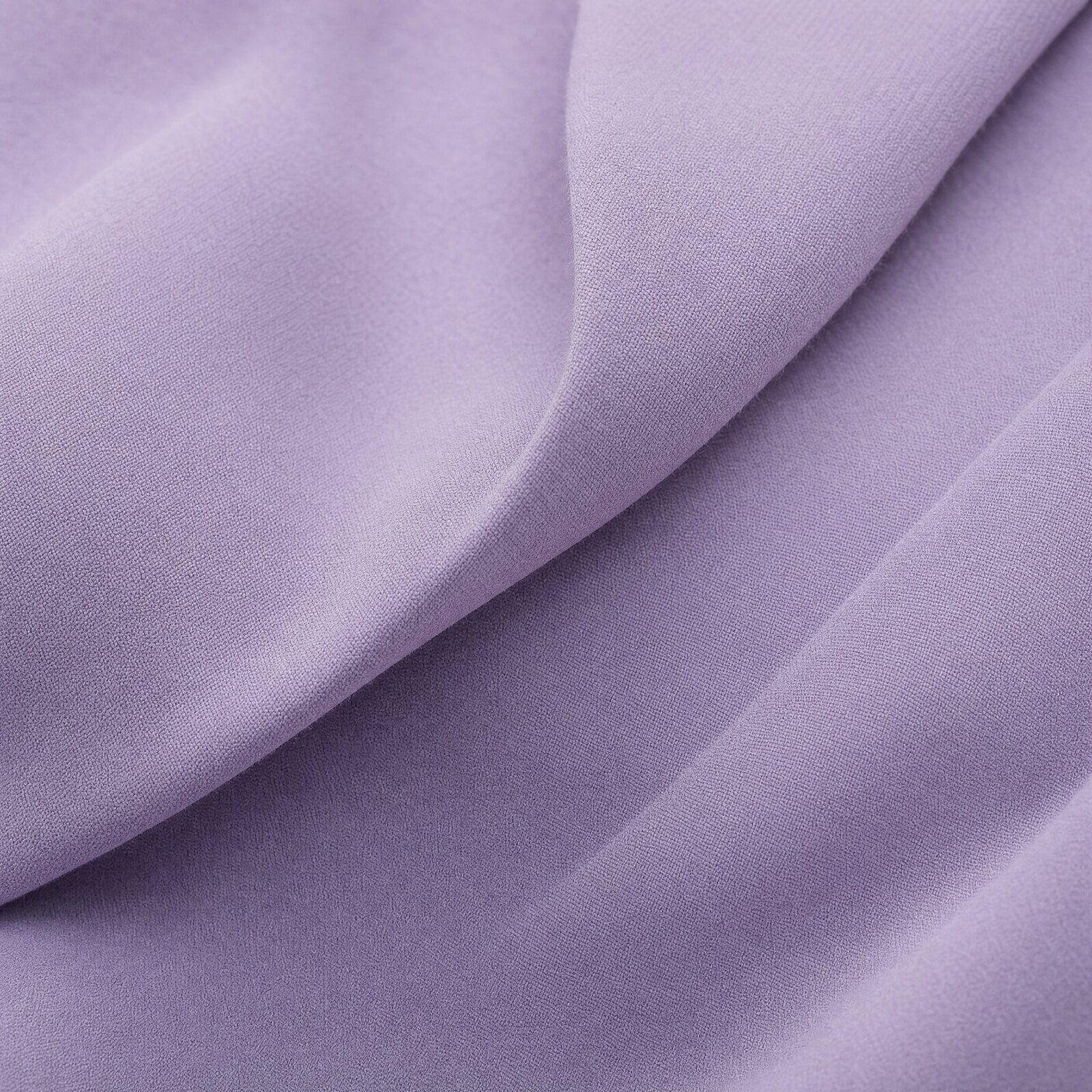 The wool-crepe weave up close